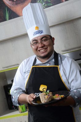 Cristian Camilo Buitrago - Chef y docente Colombia College